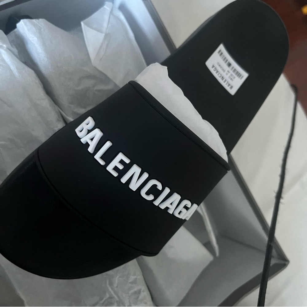 balenciaga slides